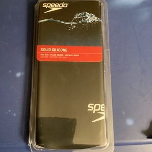 NWT. Speedo Silicone Cap